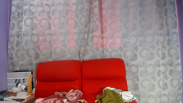 sophia ny online show from January 12, 2026, 12:34 pm