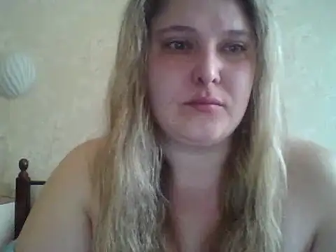 ParisMimi online show from February 25, 2026, 10:15 am