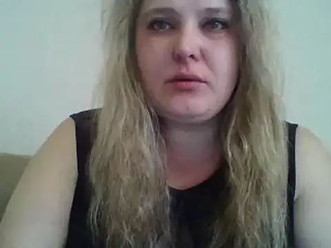 ParisMimi online show from February 24, 2026, 9:43 am