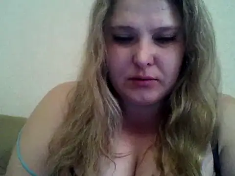 ParisMimi online show from March 3, 2026, 9:05 am