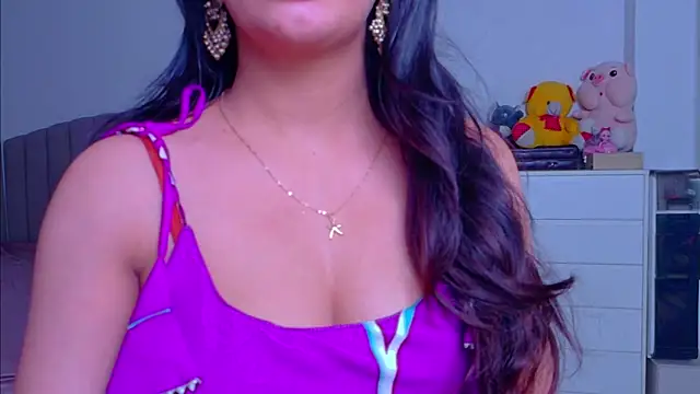 Aashika-Kaur online show from November 30, 2025, 4:46 am