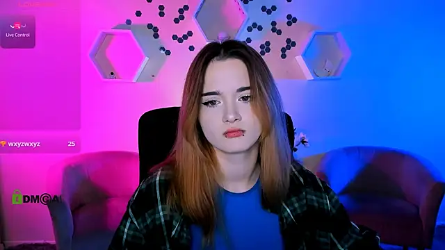 Snapshot of liana_kisses chatting on November 21, 2025, 8:41 pm liana kisses online show from November 21, 2025, 8:41 pm