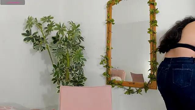 BarbaraKnox  online show from December 15, 2025, 12:27 am