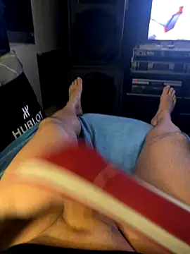 MatthewEmme online show from November 7, 2025, 12:15 am