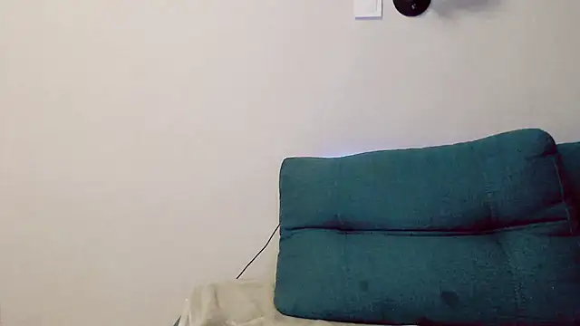 AliseSexyDoll777 online show from February 5, 2026, 5:20 pm