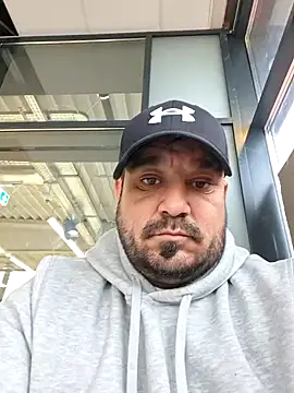 Snapshot of Futacisu chatting on November 30, 2025, 8:15 am Futacisu online show from November 30, 2025, 8:15 am