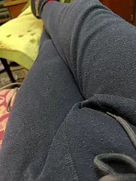 Snapshot of Ariel_Ari chatting on February 27, 2025, 6:20 pm Ariel Ari online show from February 27, 2025, 6:20 pm