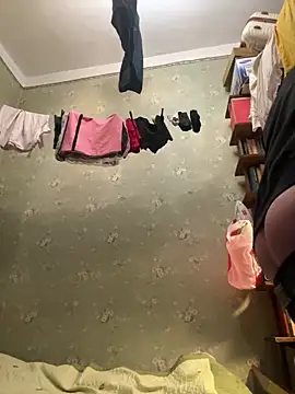 Snapshot of Ariel_Ari chatting on January 19, 2025, 9:22 am Ariel Ari online show from January 19, 2025, 9:22 am