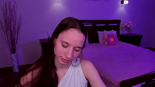 Snapshot of StaceySunny chatting on April 30, 2026, 9:30 pm StaceySunny online show from April 30, 2026, 9:30 pm