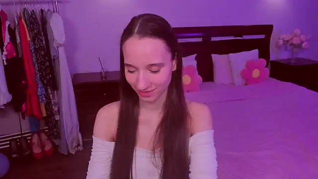 StaceySunny online show from February 17, 2026, 5:32 pm