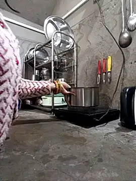 Snapshot of Angel-life chatting on January 15, 2025, 8:09 am Angel-life online show from January 15, 2025, 8:09 am