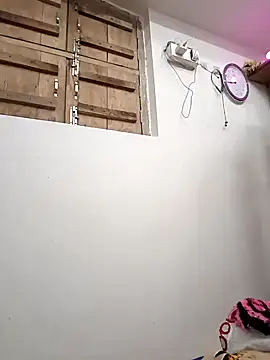 Snapshot of Angel-life chatting on December 21, 2024, 3:14 am Angel-life online show from December 21, 2024, 3:14 am