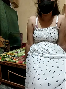 Snapshot of Hot-Mahitha chatting on July 25, 2026, 6:03 pm Hot-Mahitha online show from July 25, 2026, 6:03 pm