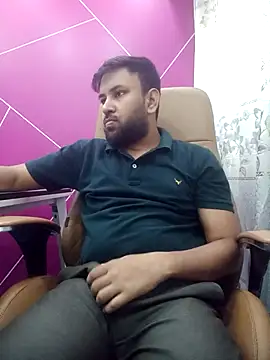 Snapshot of zakly69 chatting on November 8, 2025, 11:03 am zakly69 online show from November 8, 2025, 11:03 am