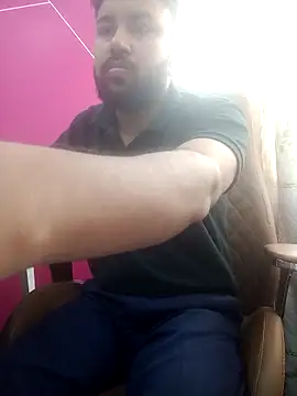 Snapshot of zakly69 chatting on November 4, 2025, 7:01 am zakly69 online show from November 4, 2025, 7:01 am