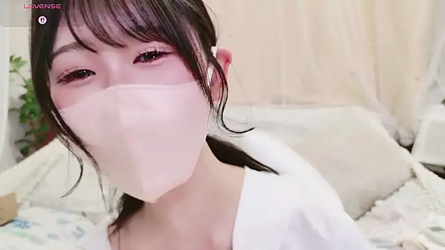 Snapshot of Conatsu chatting on March 1, 2026, 7:30 am Conatsu online show from March 1, 2026, 7:30 am