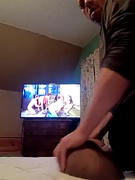 Bigloggz online show from February 18, 2026, 1:03 am