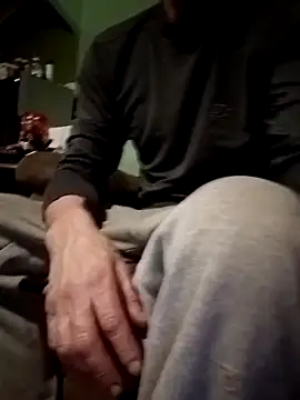 Bigloggz online show from January 12, 2026, 3:24 am