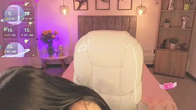 Abigaiil  ds online show from October 30, 2025, 8:50 pm