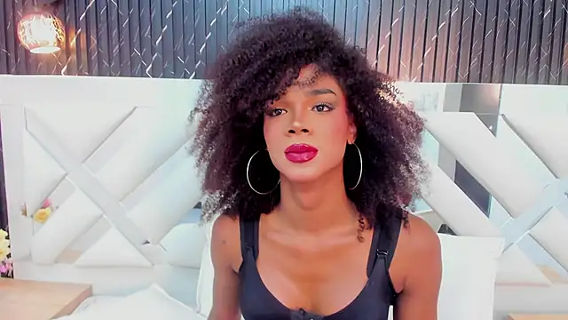 Snapshot of NaomiSteward chatting on February 21, 2025, 4:16 pm NaomiSteward online show from February 21, 2025, 4:16 pm