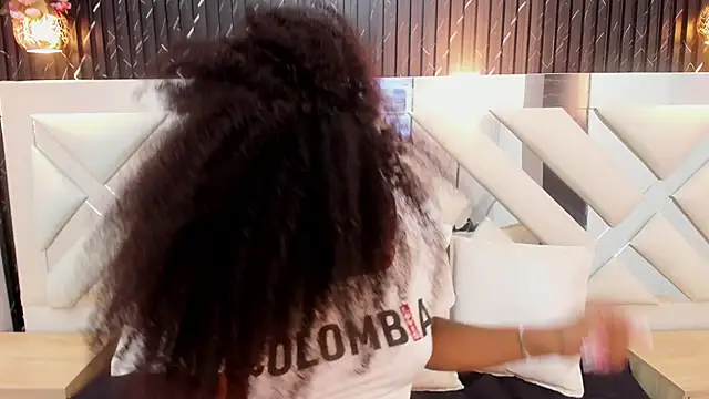 Snapshot of NaomiSteward chatting on March 6, 2025, 2:29 pm NaomiSteward online show from March 6, 2025, 2:29 pm