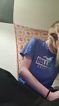 Snapshot of emma_neko chatting on March 2, 2026, 1:28 am emma neko online show from March 2, 2026, 1:28 am