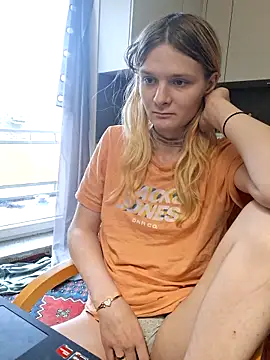 Snapshot of emma_neko chatting on November 11, 2025, 1:17 pm emma neko online show from November 11, 2025, 1:17 pm