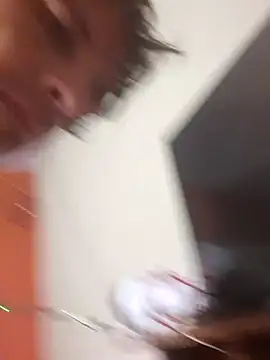 Snapshot of theDemente18 chatting on December 16, 2025, 10:30 am theDemente18 online show from December 16, 2025, 10:30 am