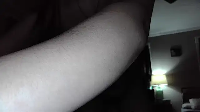 Elliewgfs online show from February 14, 2025, 6:56 am