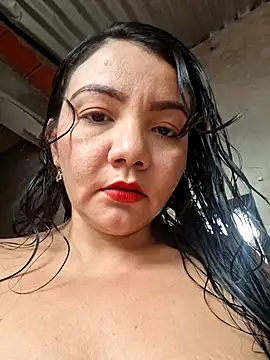 Snapshot of room_24funn chatting on December 3, 2025, 9:03 pm room 24funn online show from December 3, 2025, 9:03 pm