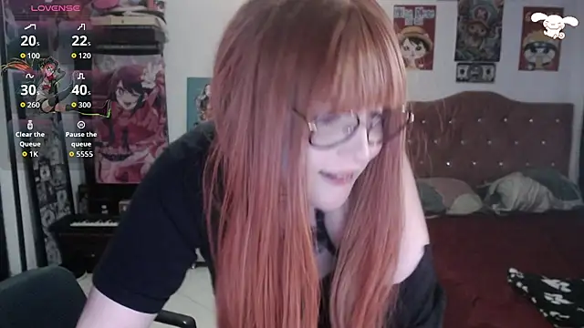 Avril2001 online show from December 5, 2025, 4:44 am