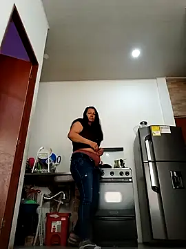 Snapshot of Victoria_Red01 chatting on September 23, 2025, 1:18 pm Victoria Red01 online show from September 23, 2025, 1:18 pm