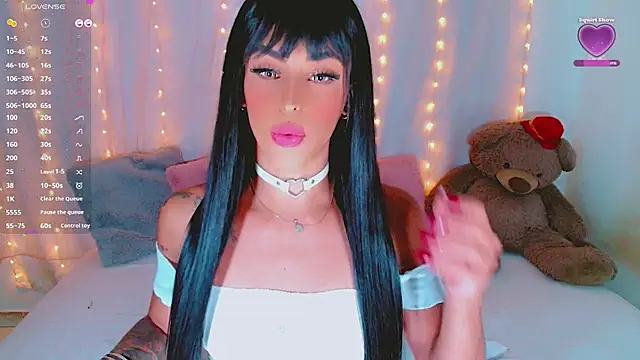 AlanaBekeer online show from October 3, 2025, 9:38 pm