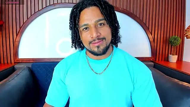 MikeEstevess online show from March 25, 2026, 6:07 pm