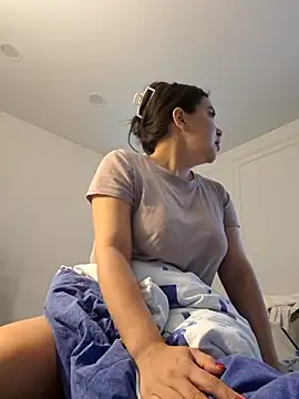 stacy stoone online show from February 26, 2026, 3:28 am