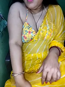 Snapshot of Pratibha_ji chatting on February 25, 2025, 8:25 am Pratibha ji online show from February 25, 2025, 8:25 am
