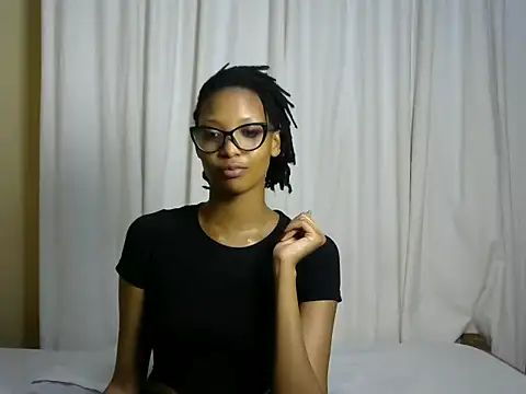 Snapshot of StarBarbiee chatting on October 22, 2025, 11:36 pm StarBarbiee online show from October 22, 2025, 11:36 pm