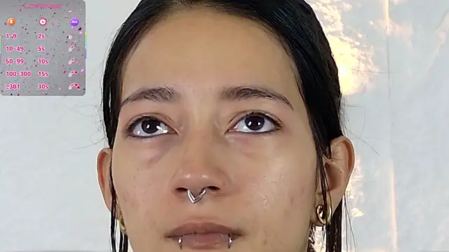 zorravioletta1 online show from November 25, 2025, 12:05 pm