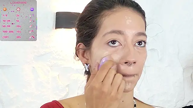 zorravioletta1 online show from October 29, 2025, 12:15 pm