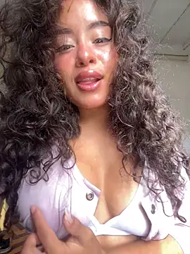 Snapshot of Marie_Rose chatting on September 17, 2025, 12:40 pm Marie Rose online show from September 17, 2025, 12:40 pm