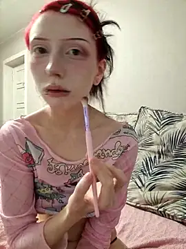 Snapshot of _Alice_0-0 chatting on June 16, 2026, 1:33 pm Alice 0-0 online show from June 16, 2026, 1:33 pm