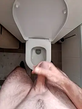 Snapshot of oldermanforwomen chatting on September 23, 2025, 12:56 pm oldermanforwomen online show from September 23, 2025, 12:56 pm