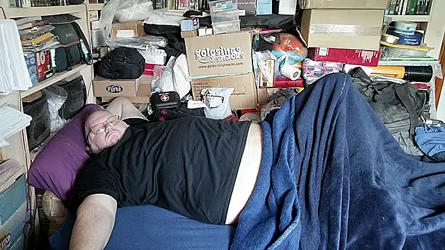 hadeszeuss2 online show from March 21, 2026, 3:05 pm