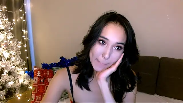 Snapshot of Li_noen chatting on December 19, 2024, 8:56 am Li noen online show from December 19, 2024, 8:56 am