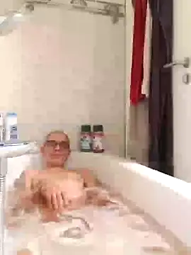 heitzer1072 online show from February 7, 2025, 4:14 pm