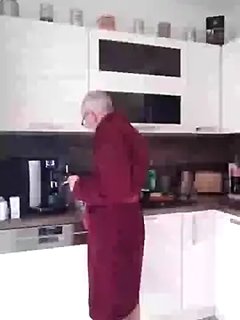 heitzer1072 online show from January 3, 2025, 8:54 am