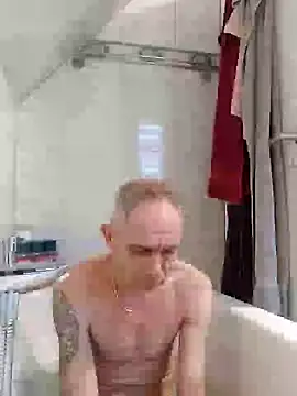 heitzer1072 online show from January 4, 2025, 8:06 am