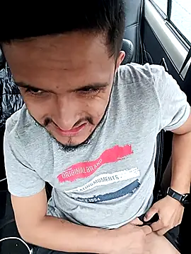 Snapshot of mosmar_20 chatting on January 13, 2026, 8:35 pm mosmar 20 online show from January 13, 2026, 8:35 pm