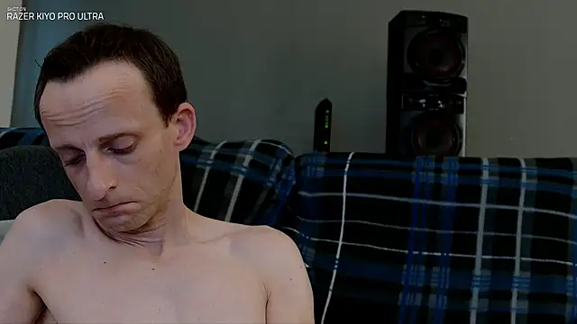 Snapshot of Dilldough405 chatting on October 9, 2025, 7:14 pm Dilldough405 online show from October 9, 2025, 7:14 pm