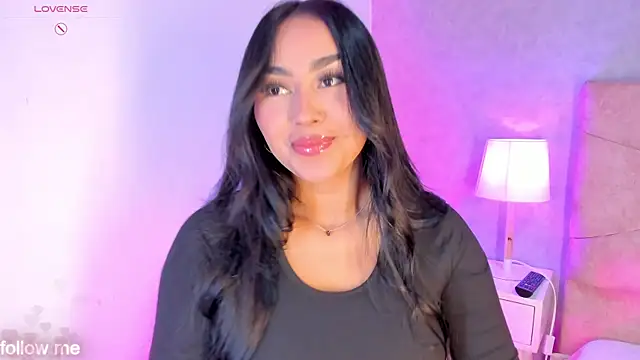 Cameliaa Smiith online show from July 26, 2026, 3:35 am